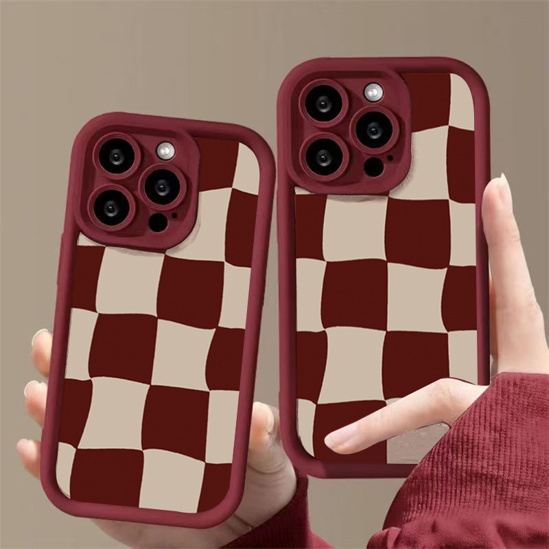 ワインレッドの変形グリッド柄iPhoneケース (iPhon - Phone Cases Red のレビューと価格